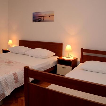 Dvosoban Apartman U Centru Grada Biograd na Moru Kültér fotó