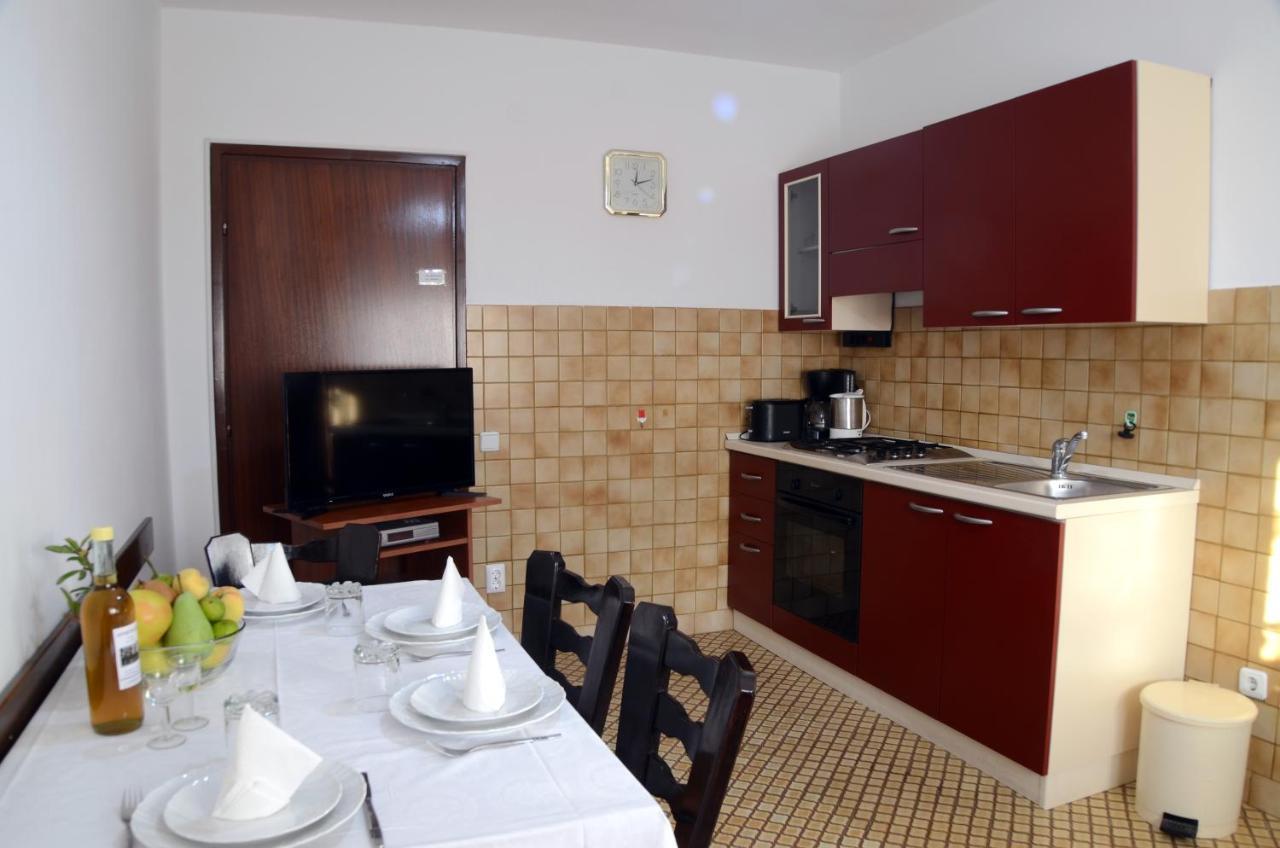 Dvosoban Apartman U Centru Grada Biograd na Moru Kültér fotó