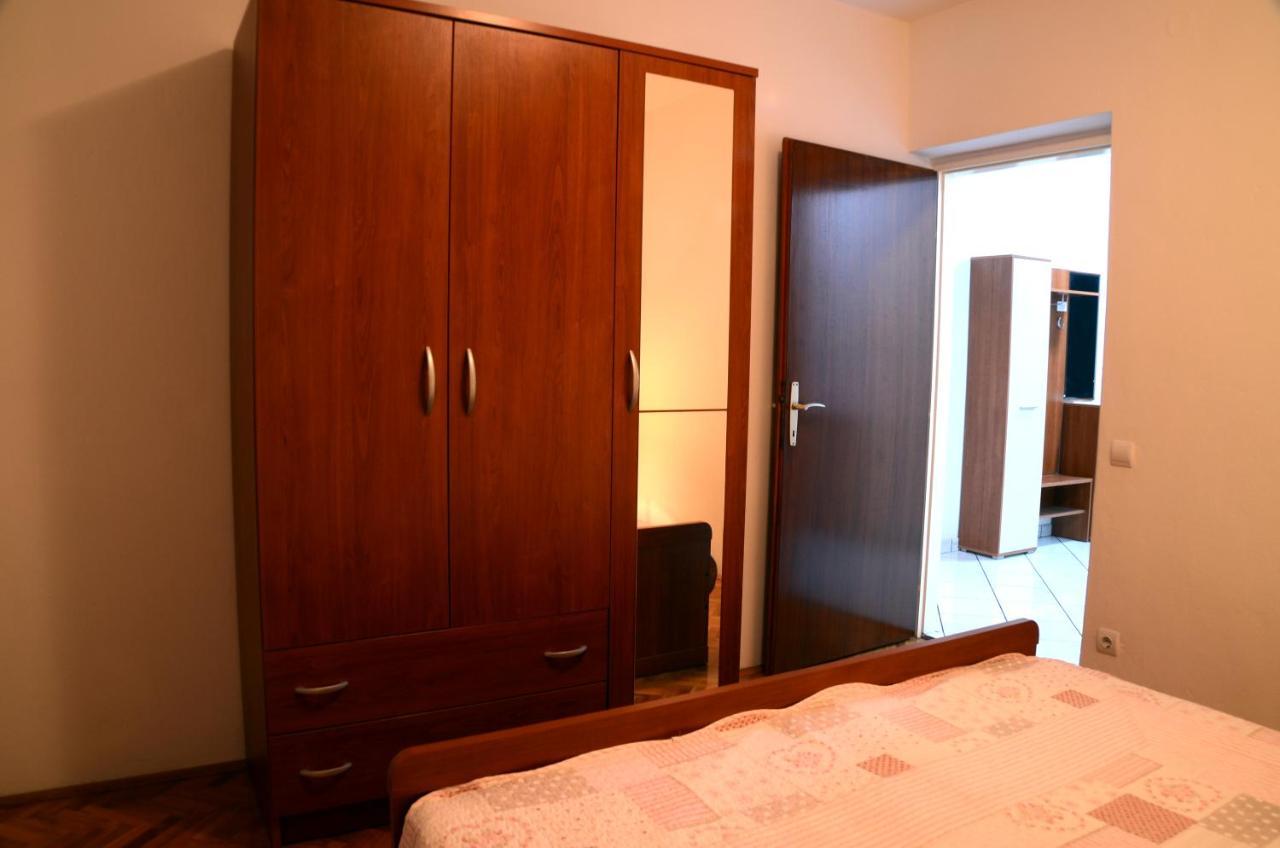 Dvosoban Apartman U Centru Grada Biograd na Moru Kültér fotó