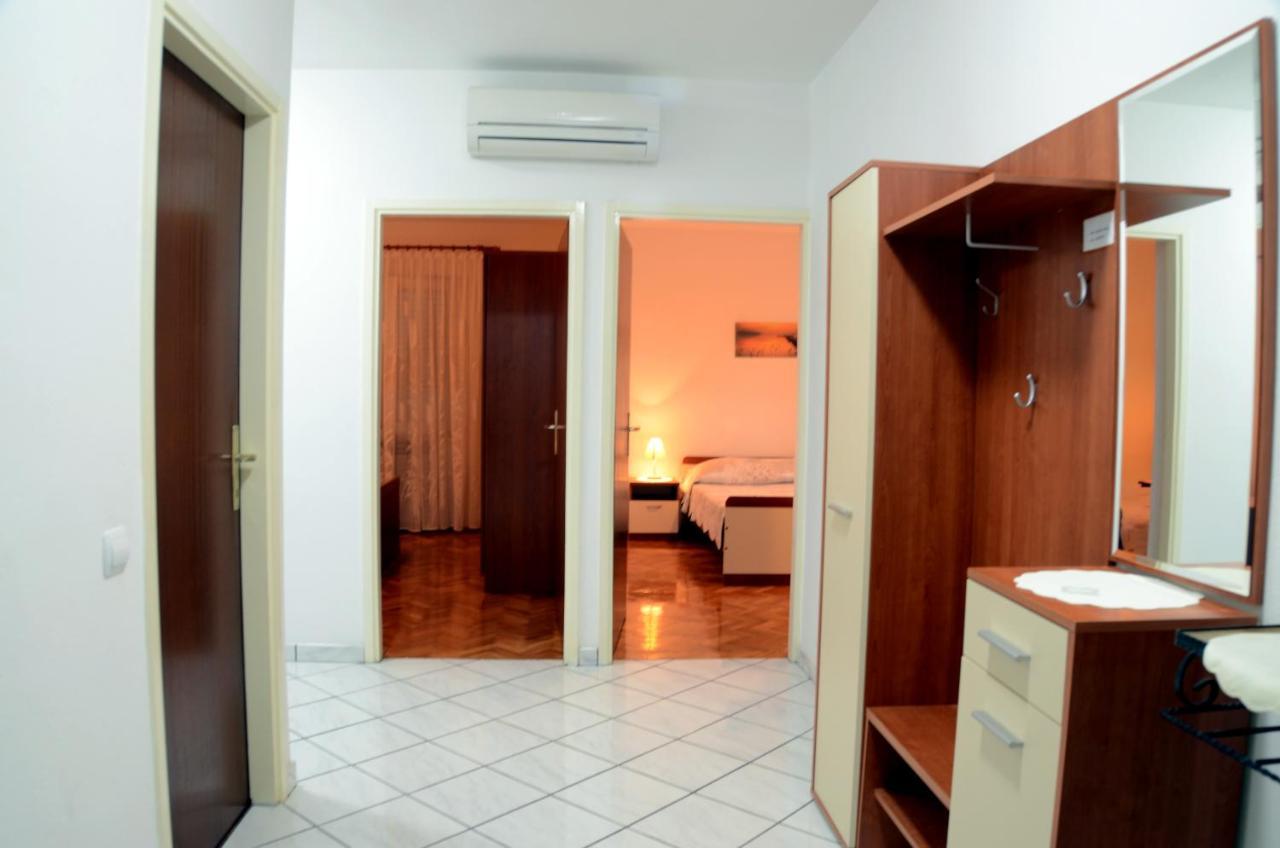 Dvosoban Apartman U Centru Grada Biograd na Moru Kültér fotó
