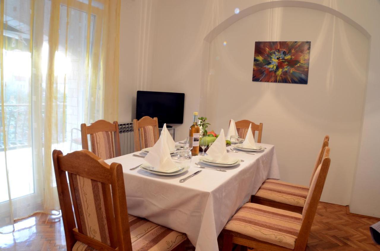 Dvosoban Apartman U Centru Grada Biograd na Moru Kültér fotó