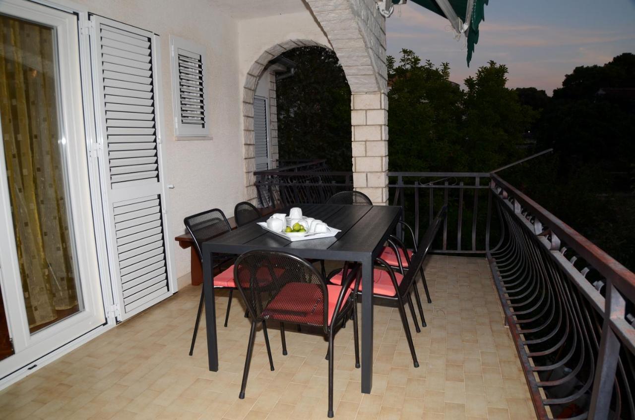 Dvosoban Apartman U Centru Grada Biograd na Moru Kültér fotó