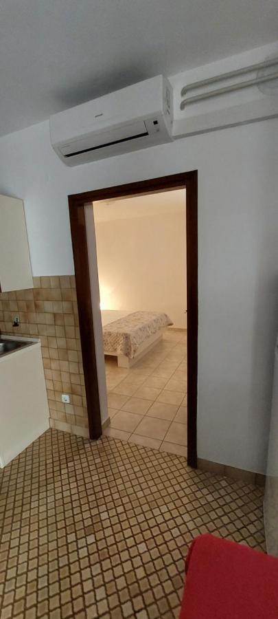 Dvosoban Apartman U Centru Grada Biograd na Moru Kültér fotó